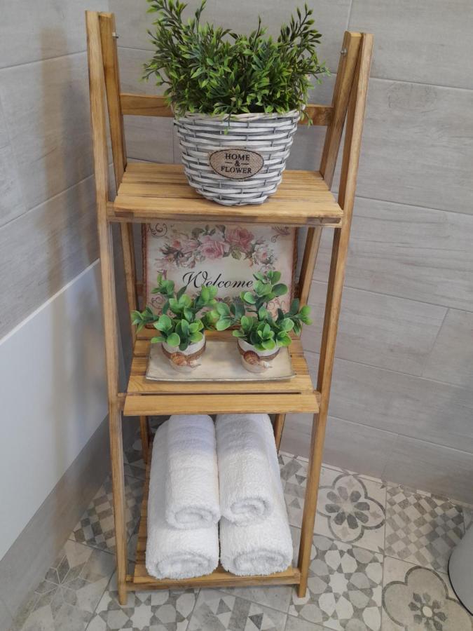 Alisachni Apartment Kini Ngoại thất bức ảnh